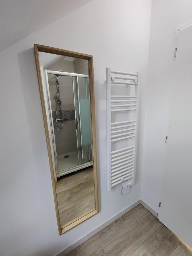 Appartement T3 "Yuca" Hyper Centre D'Ernée المظهر الخارجي الصورة